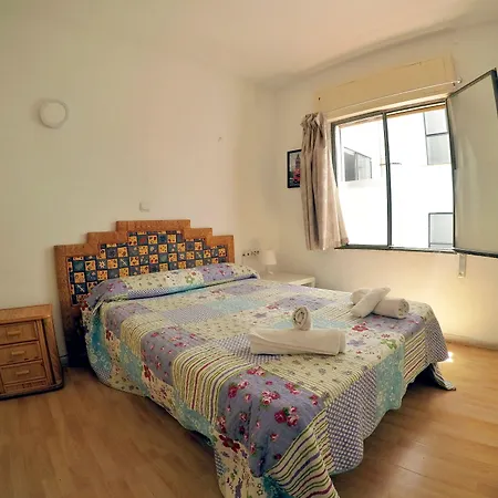 Euro Holitel בית הארחה 3*