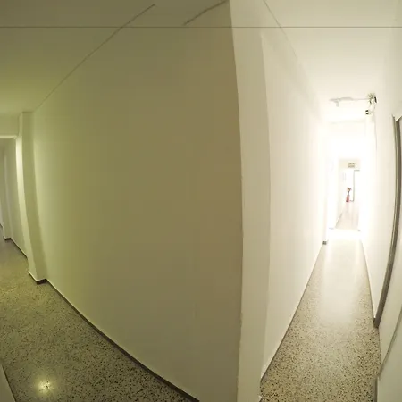 招待所 Euro Holitel 丰希罗拉